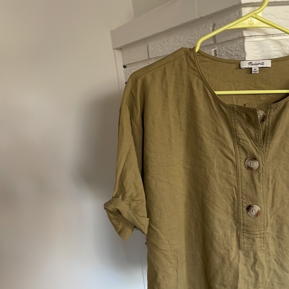 Madewell Button Up - Picture 2 of 5